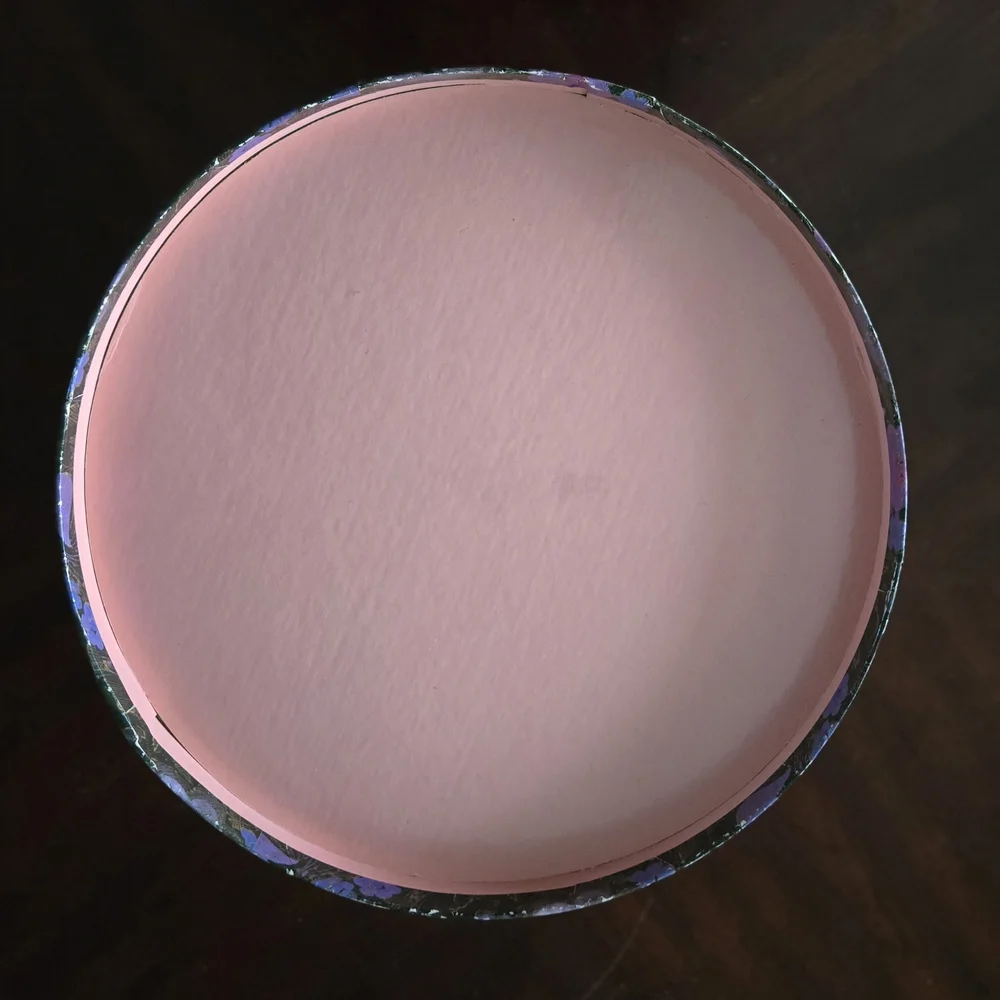 Vintage Round Hat Box - Picture 12 of 15